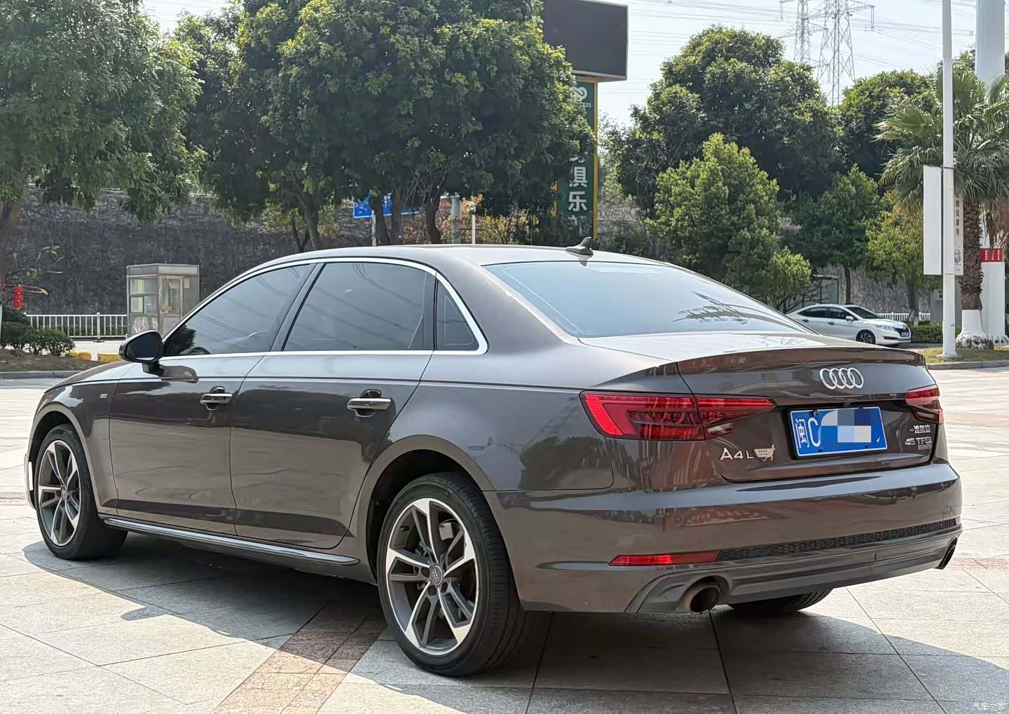 Audi A4L, 2017 8