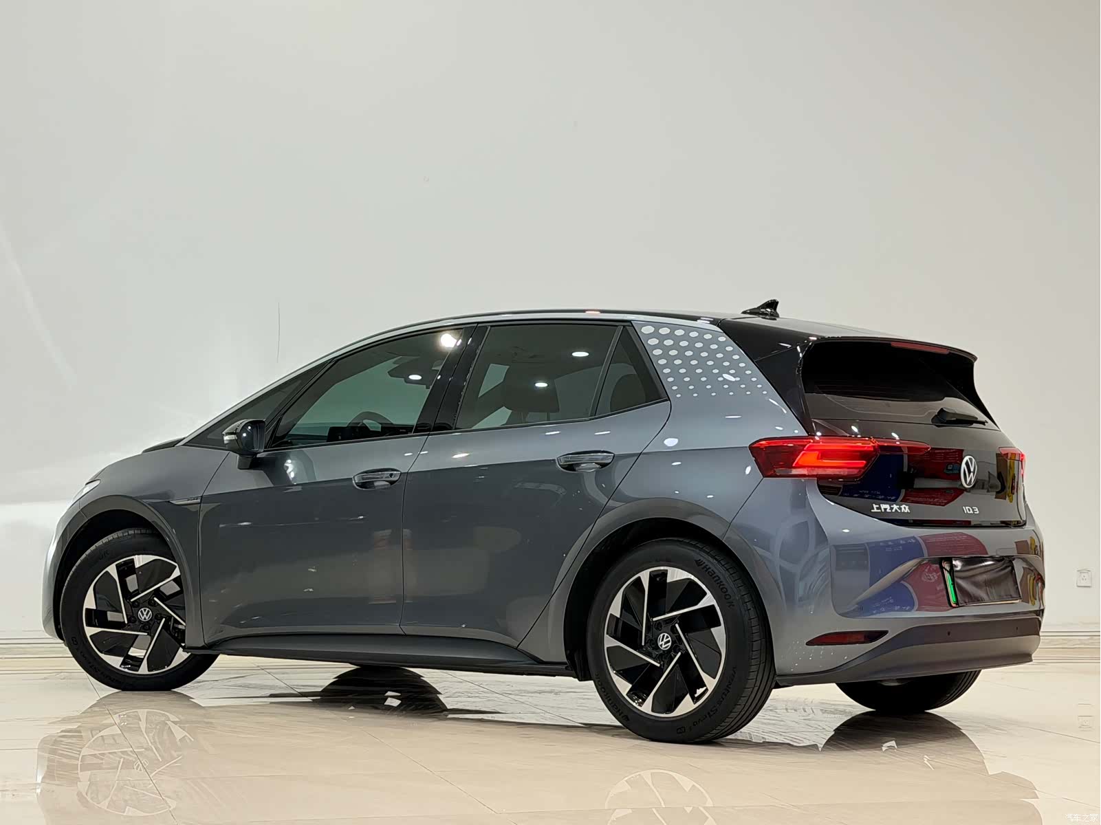 Volkswagen ID.3, 2024 все фото