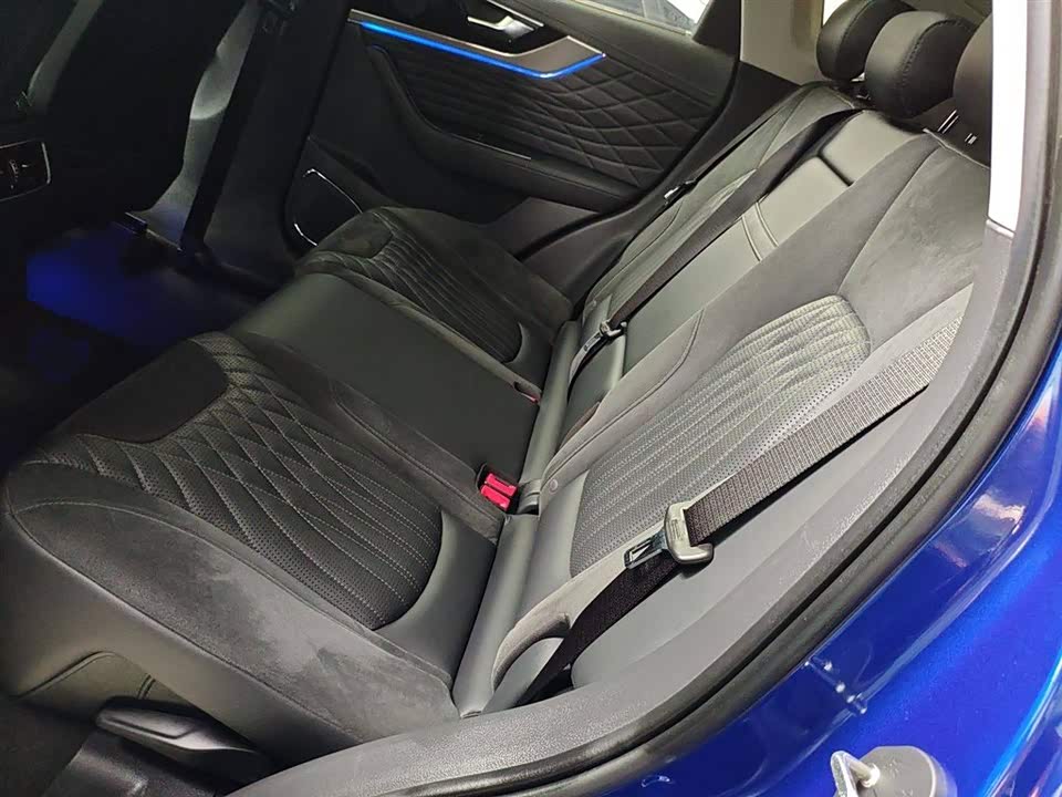 Hongqi HS5 Hongqi HS5