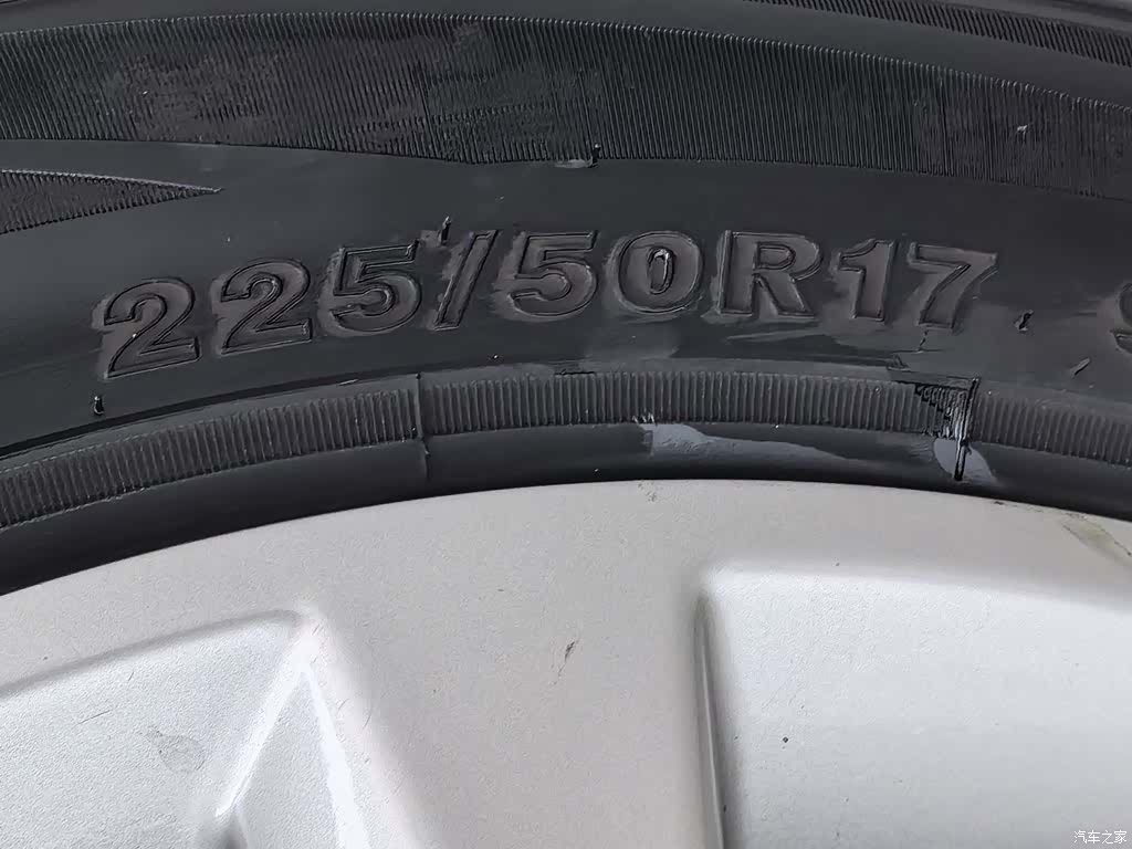 Geely Emgrand, 2019 24
