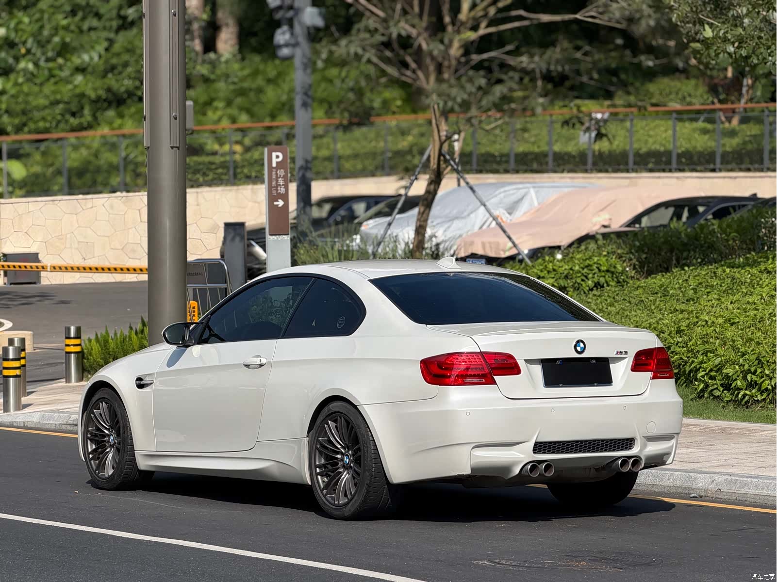 BMW M3, 2011 4