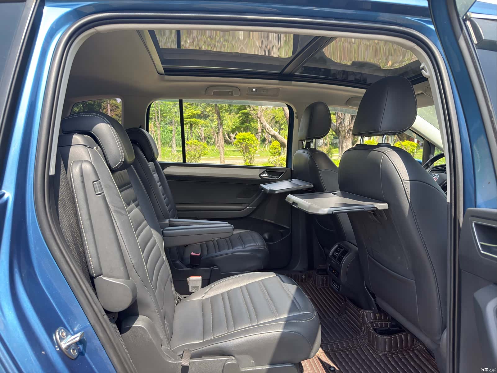 Volkswagen L, 2018 16