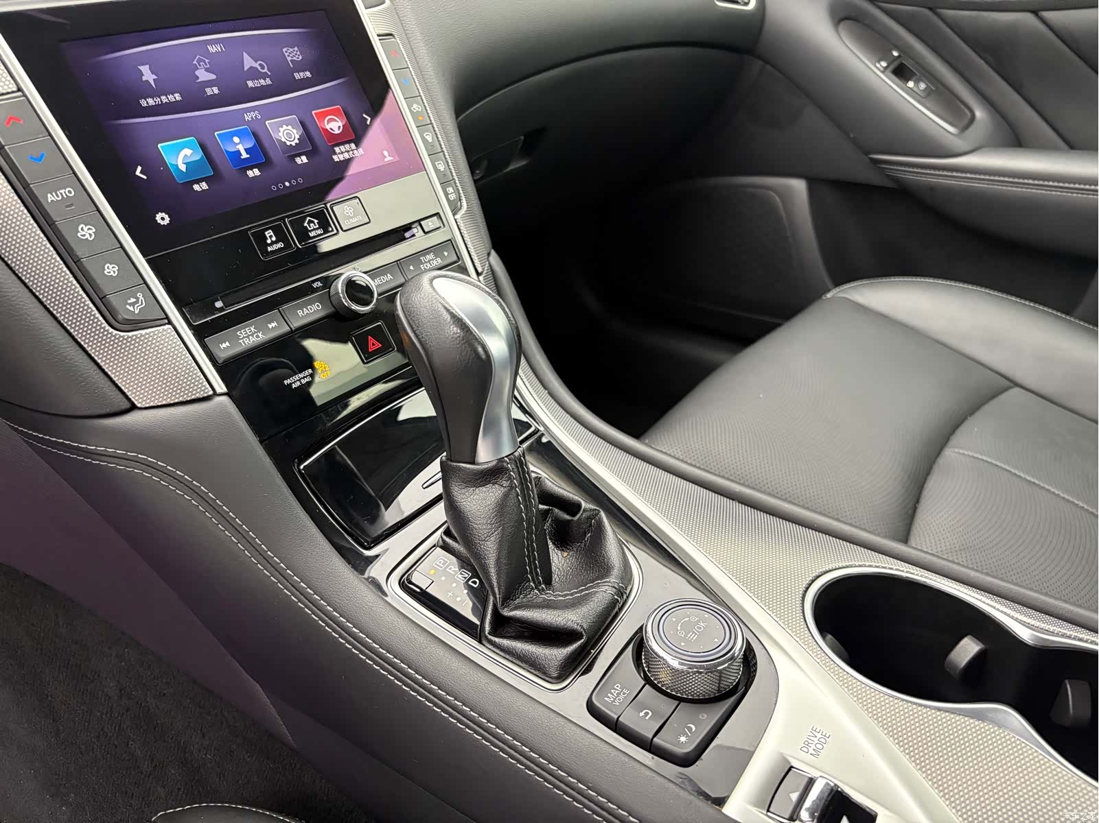 Infiniti Q50L, 2015 8