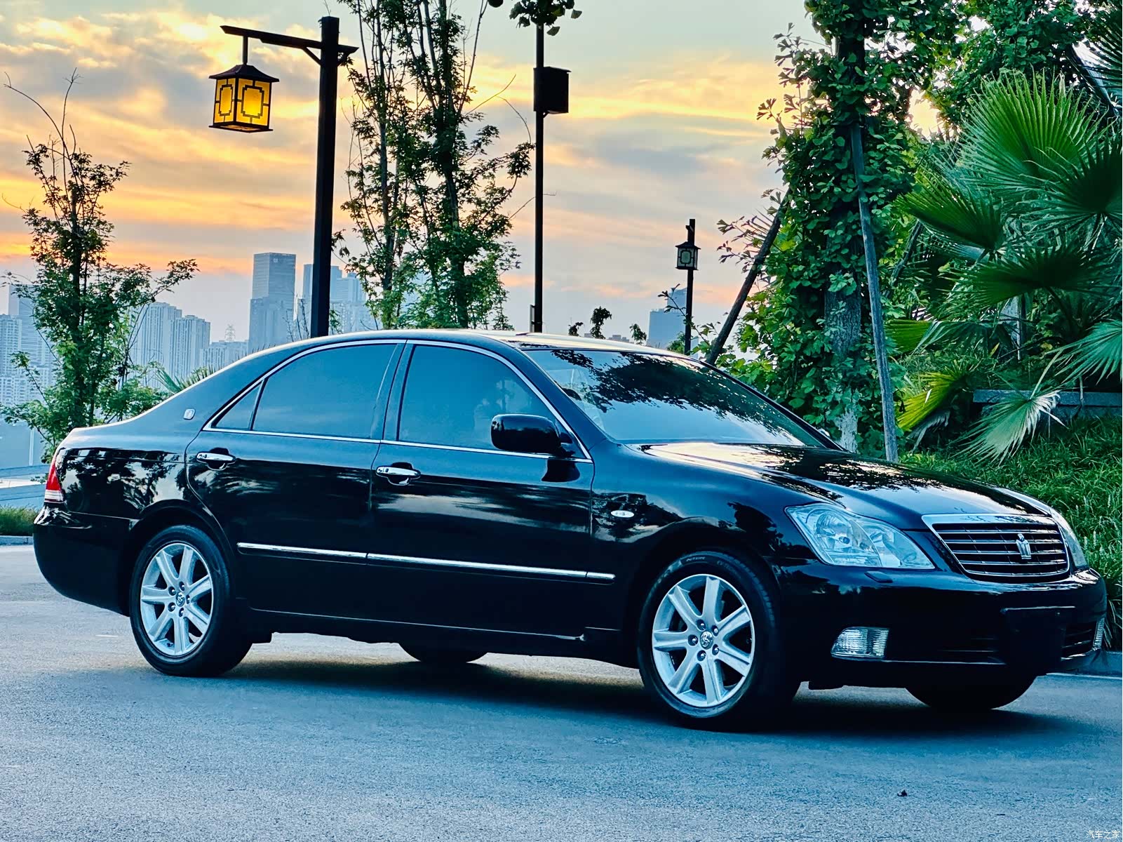 Toyota Crown, 2005 2