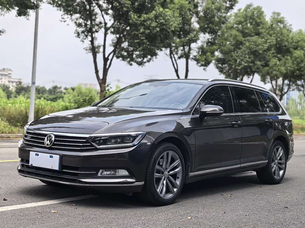 Volkswagen Passat Variant 2017 380TSI