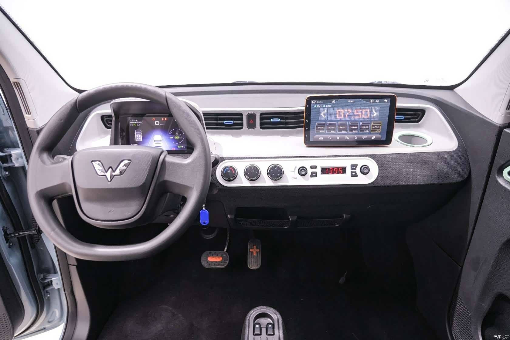 Wuling MINIEV, 2021 14