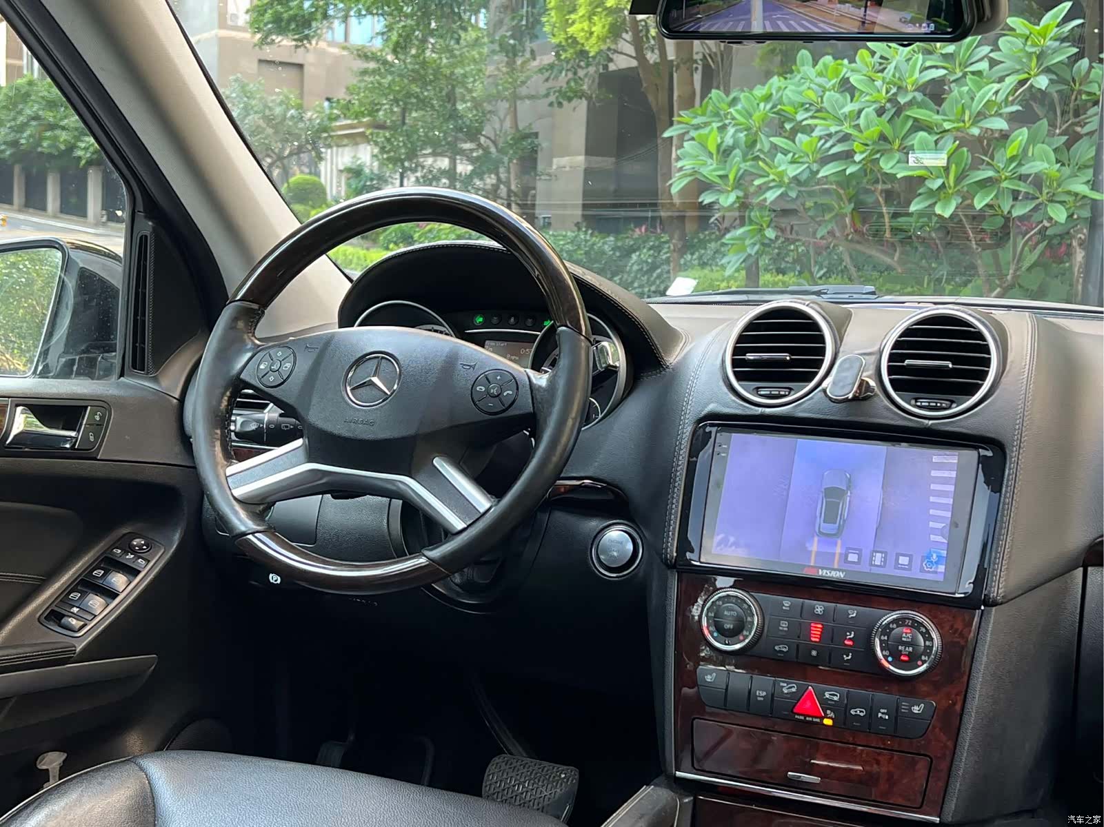 Mercedes-Benz GL-Class, 2010 13
