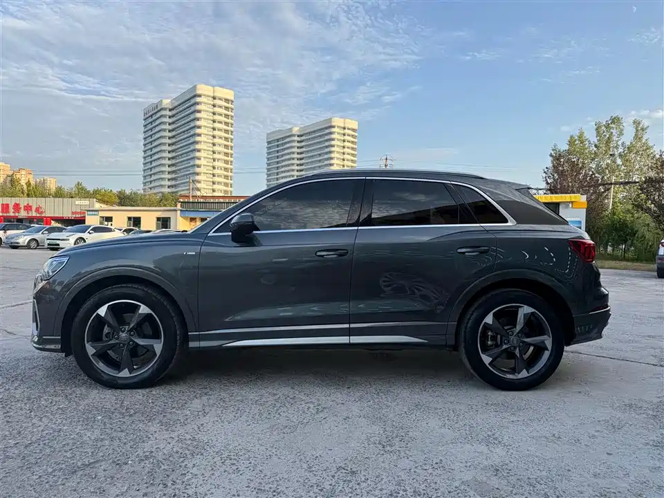 Audi Q3 Audi Q3