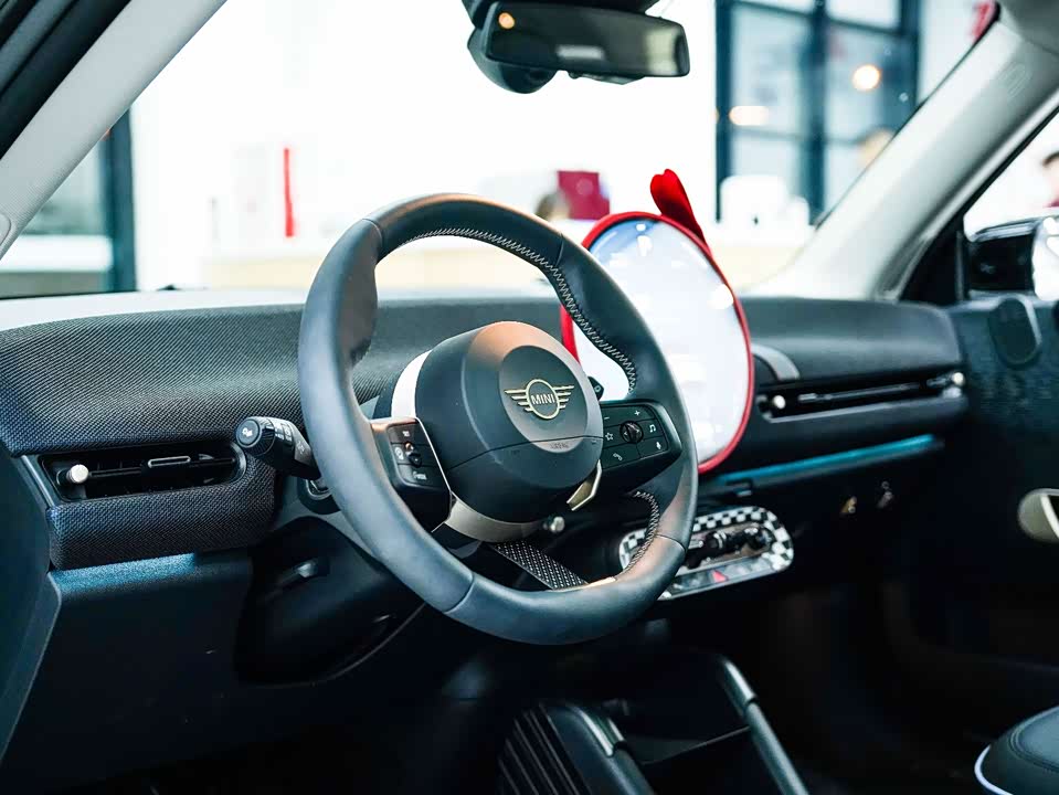 MINI Electric COOPER