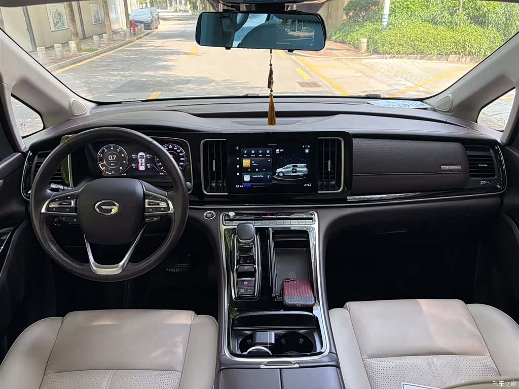 Trumpchi M8, 2021 6