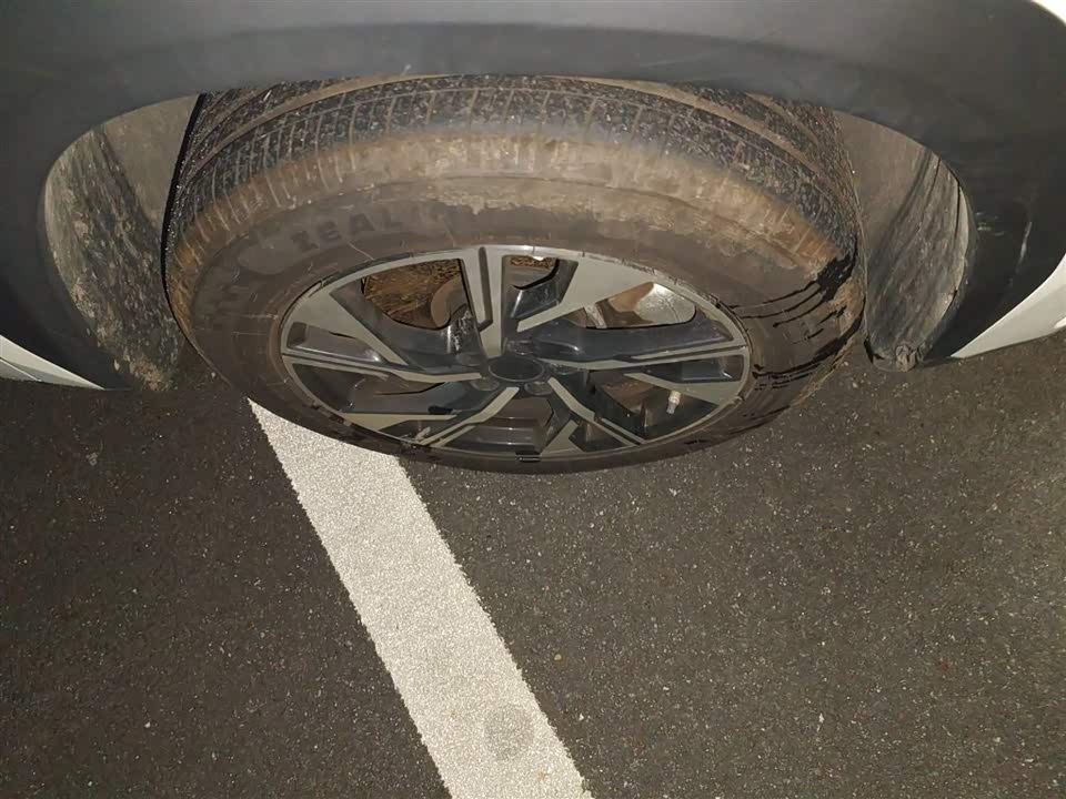 Geely Galaxy Galaxy L7