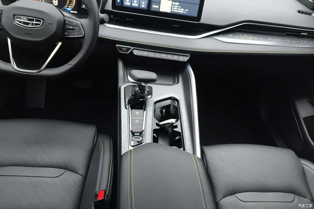 Geely Preface, 2024 16