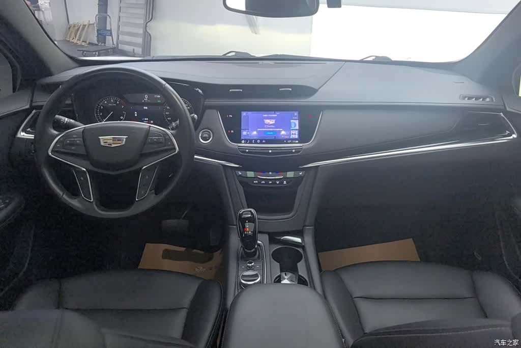 Cadillac XT5, 2021 12