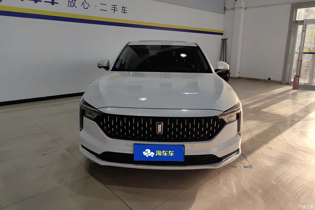 Bestune B70, 2023 2