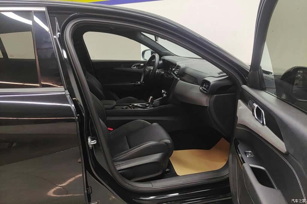Lynk & Co 02, 2020 8