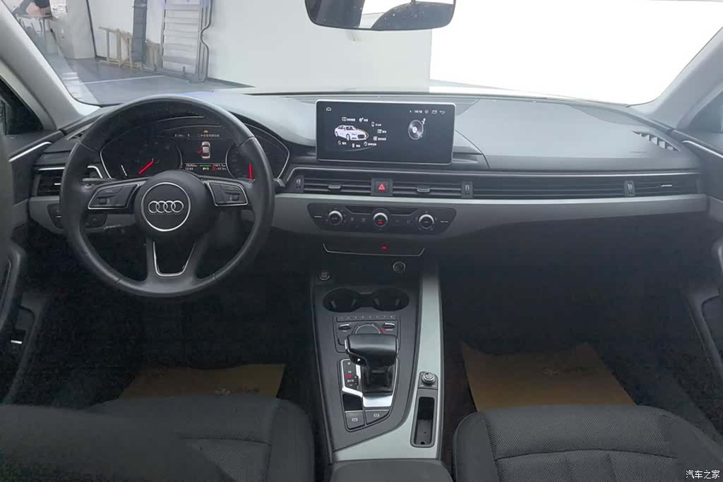 Audi A4L, 2019 12