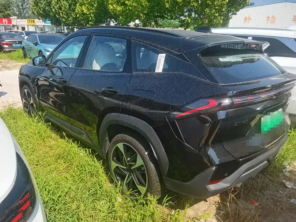 Geely Galaxy Galaxy L7