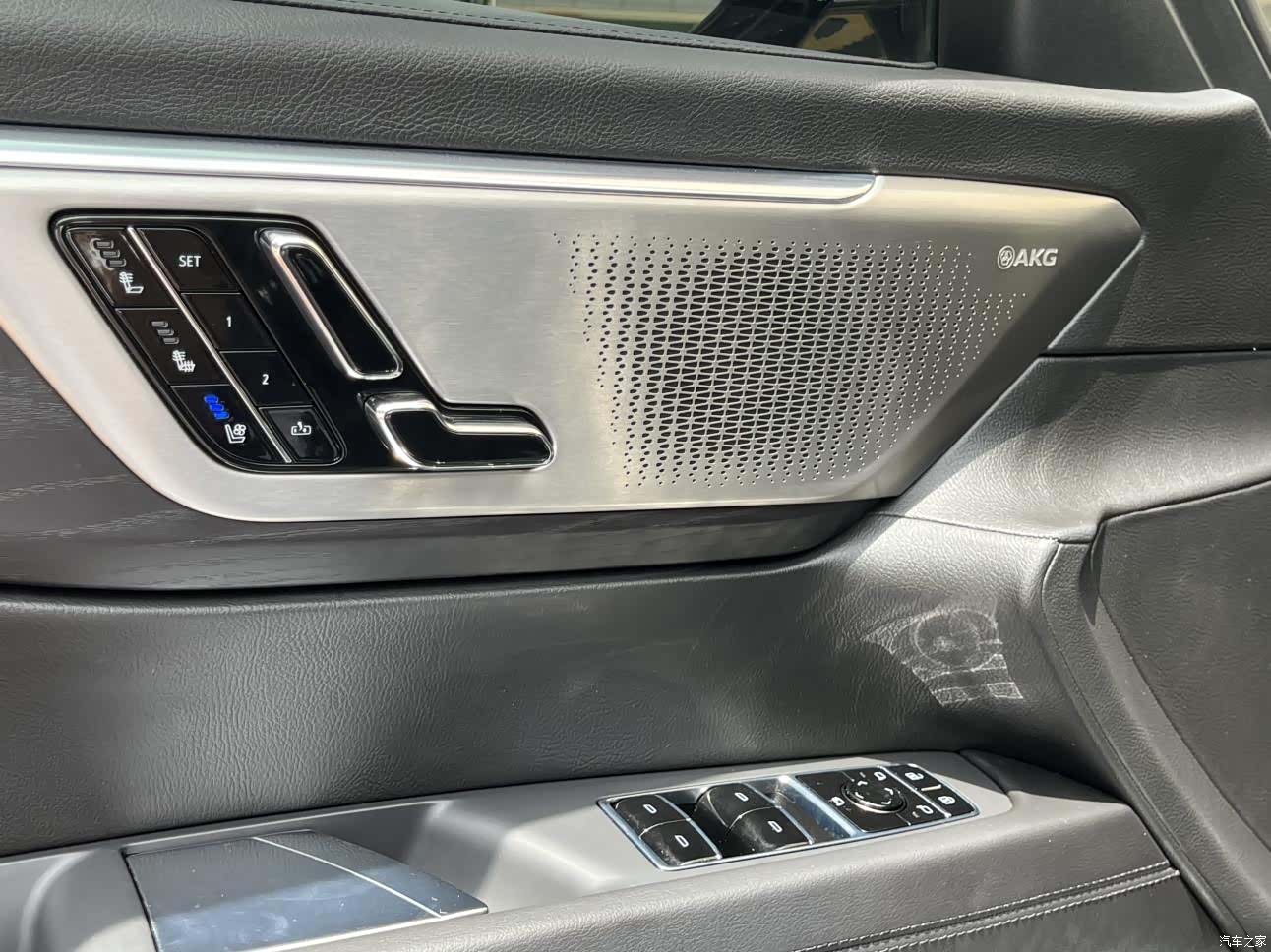 Cadillac CT6, 2023 28