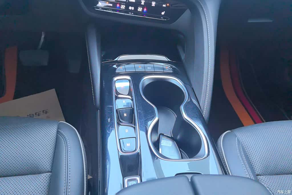 Buick Envision Plus, 2023 16