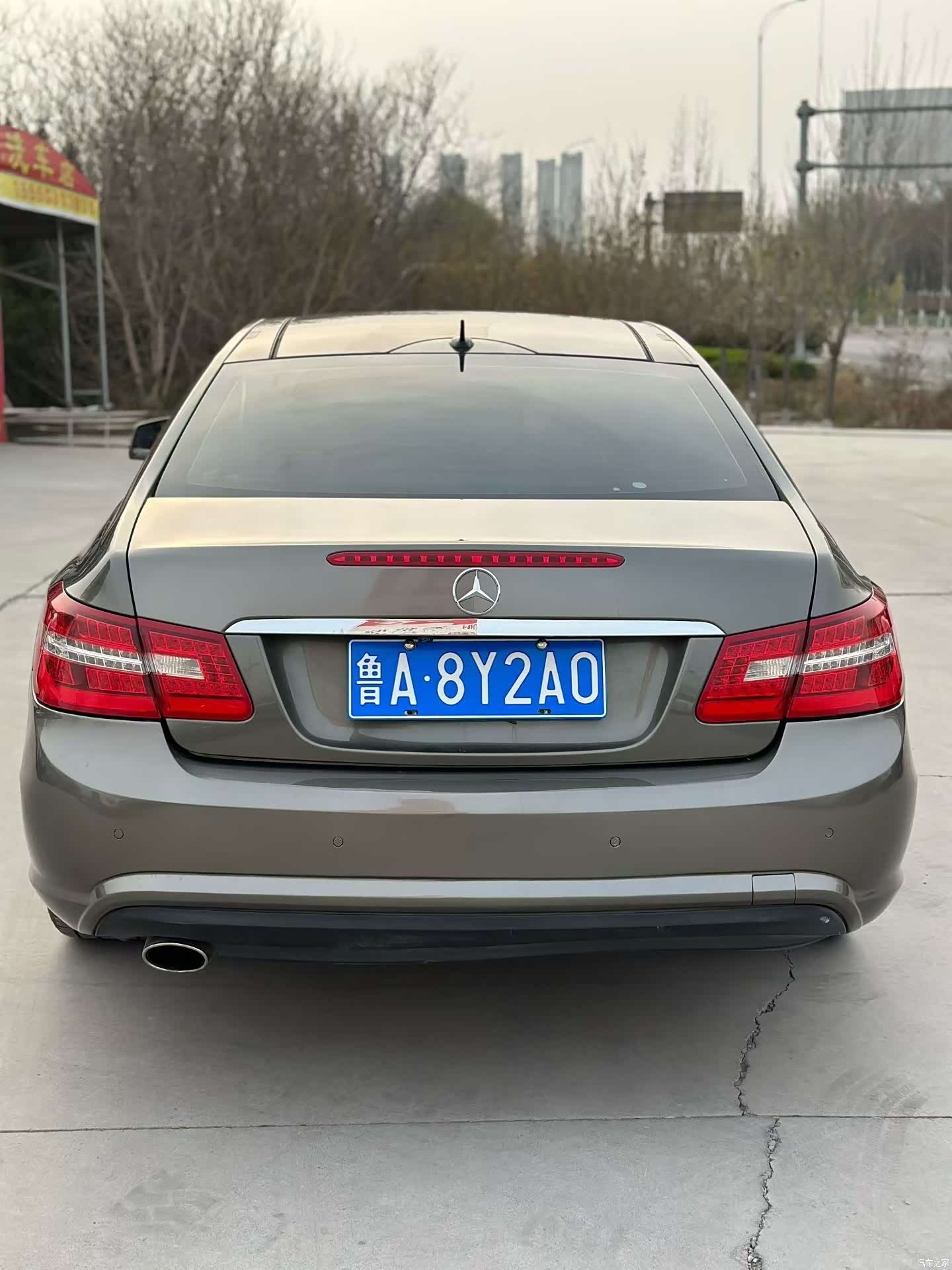 Mercedes-Benz E-Class, 2012 4