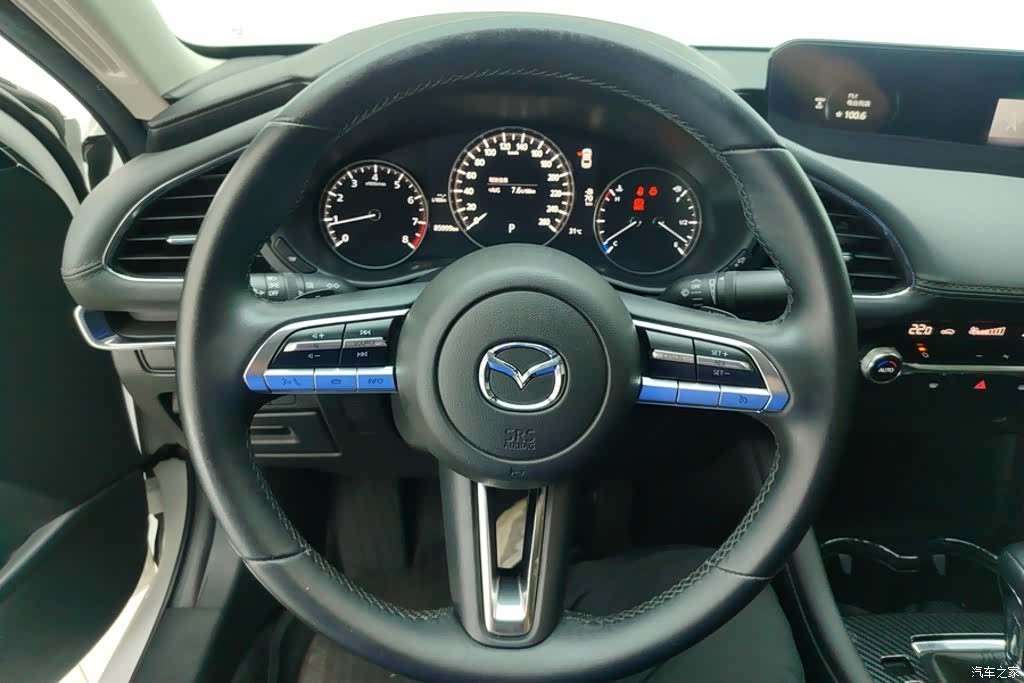 Mazda Mazda3, 2020 15