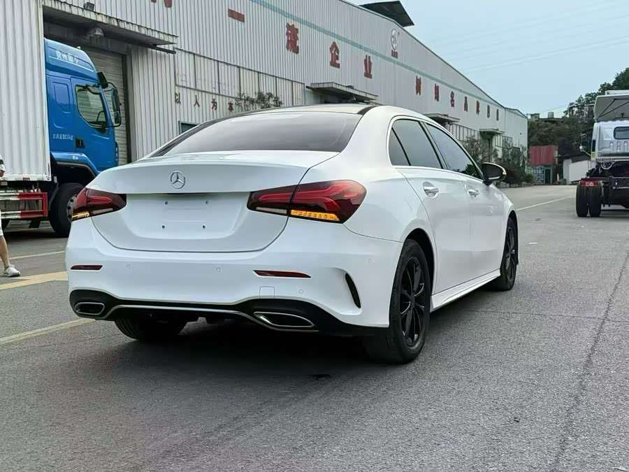 Mercedes-Benz A-Class 2020, фото 7