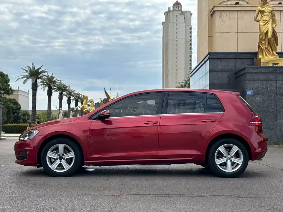 Volkswagen golf