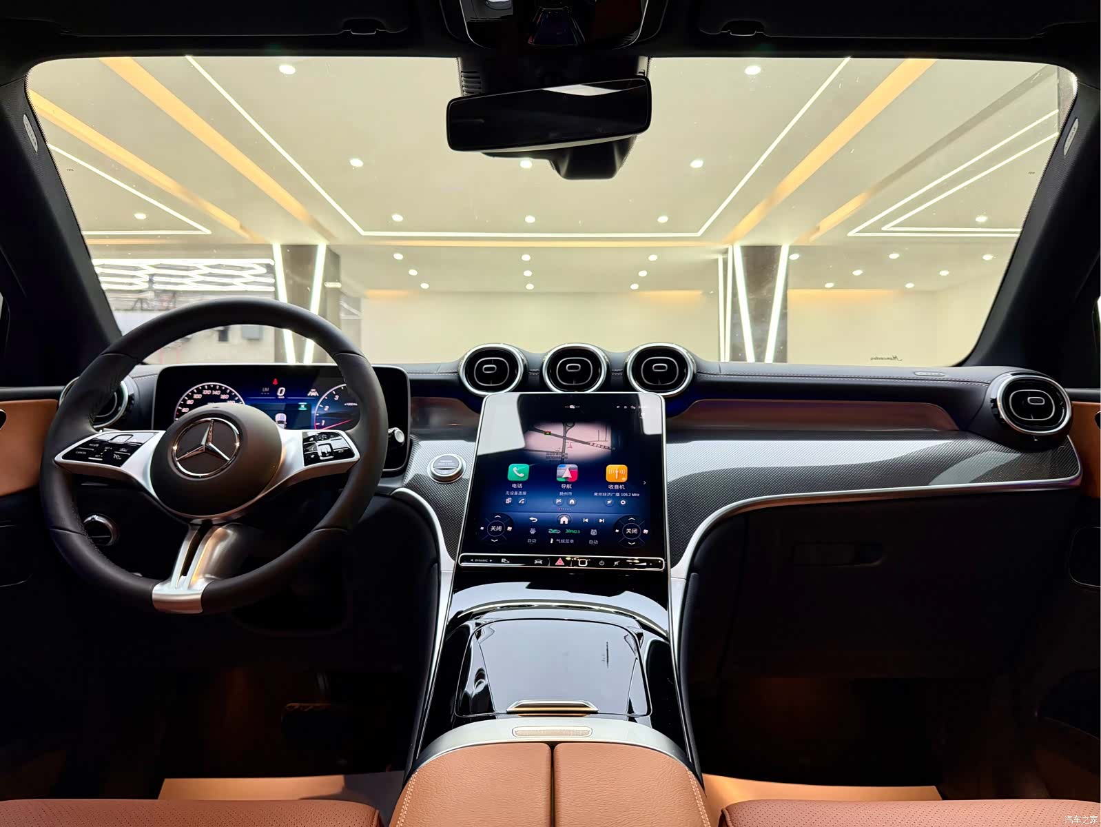 Mercedes-Benz GLC, 2025 6
