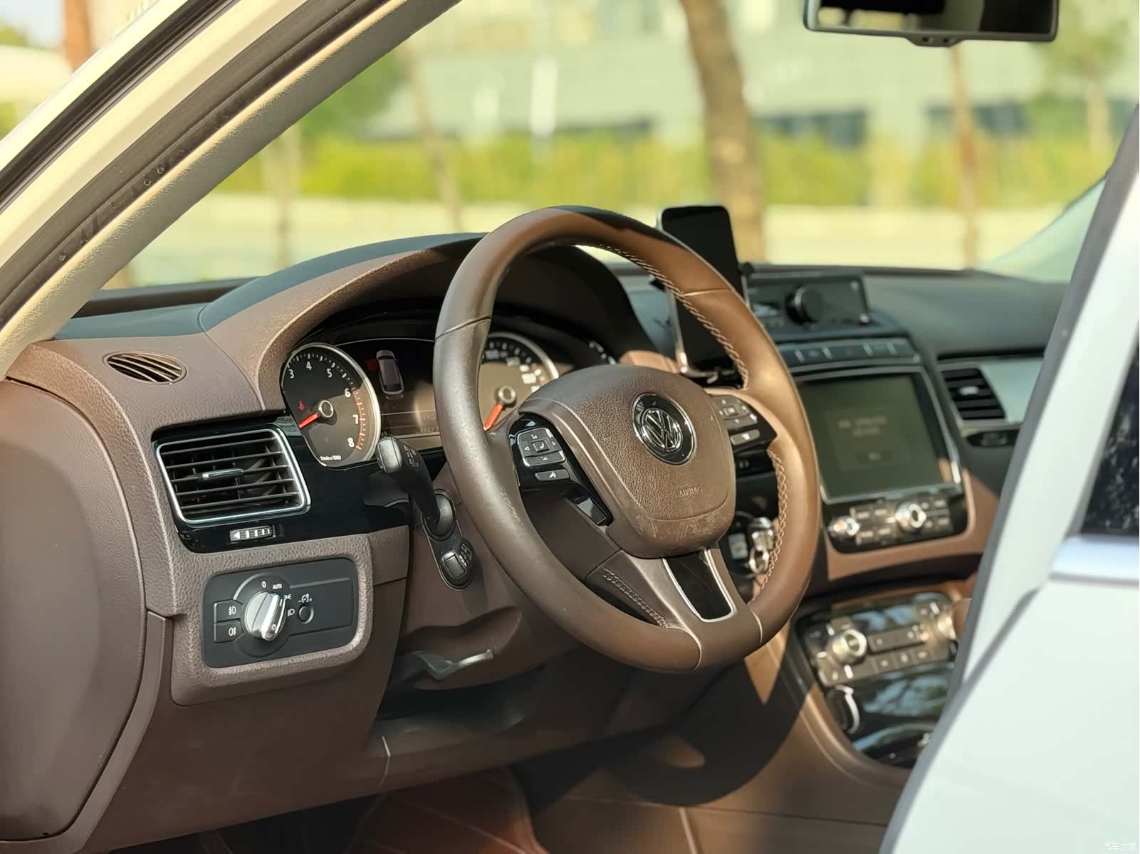 Volkswagen Touareg, 2016 11