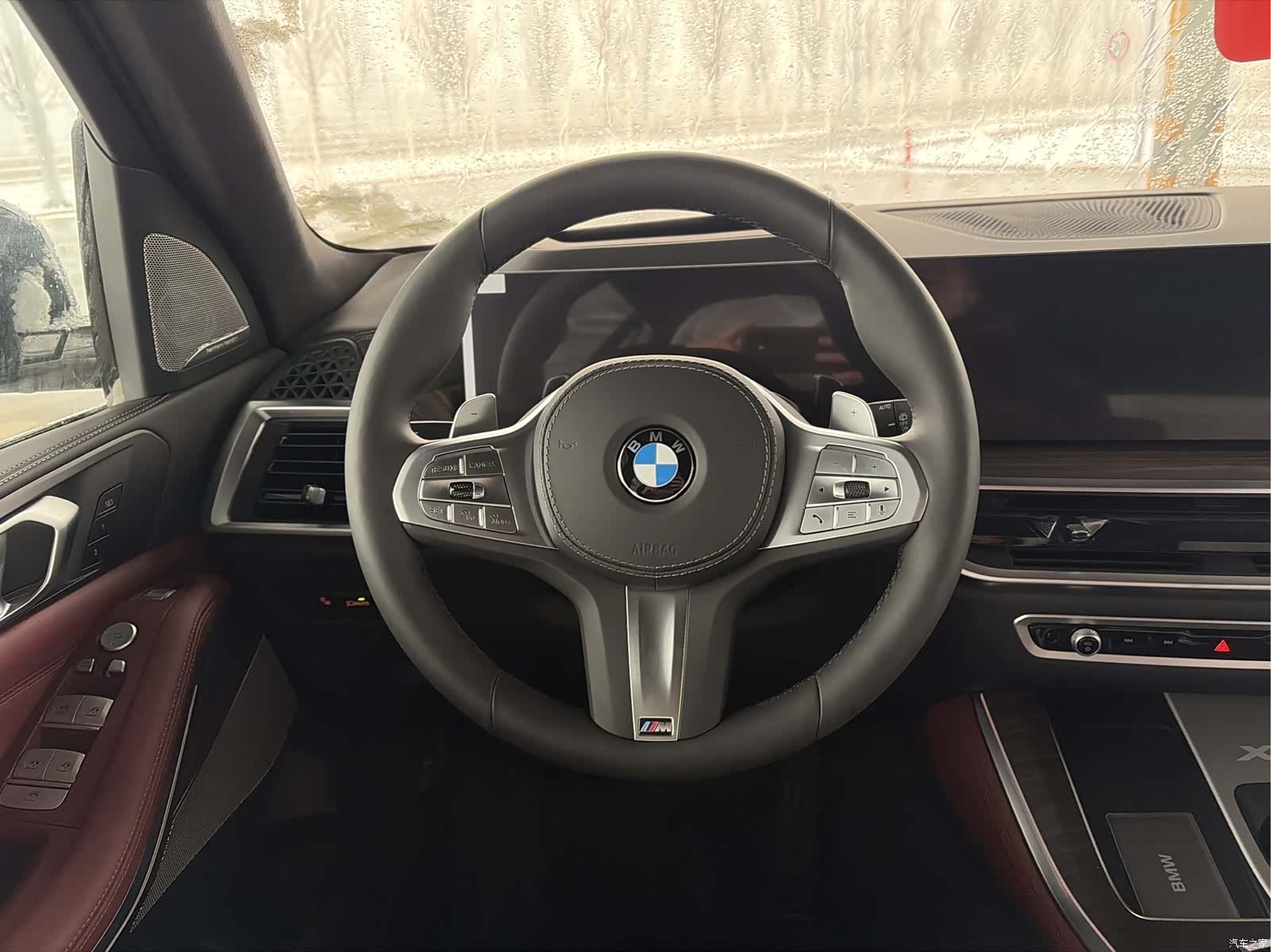 BMW X5, 2025 11