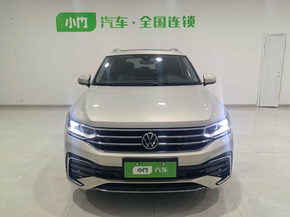 Volkswagen Tiguan L