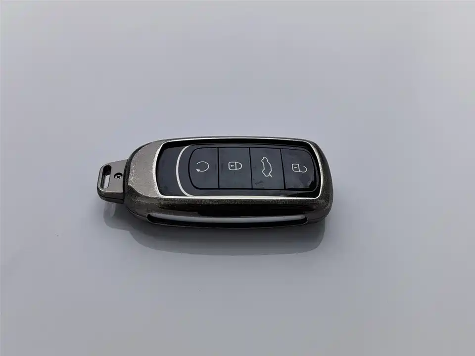 Chery Tiggo 8 PLUS Chery Tiggo 8 PLUS