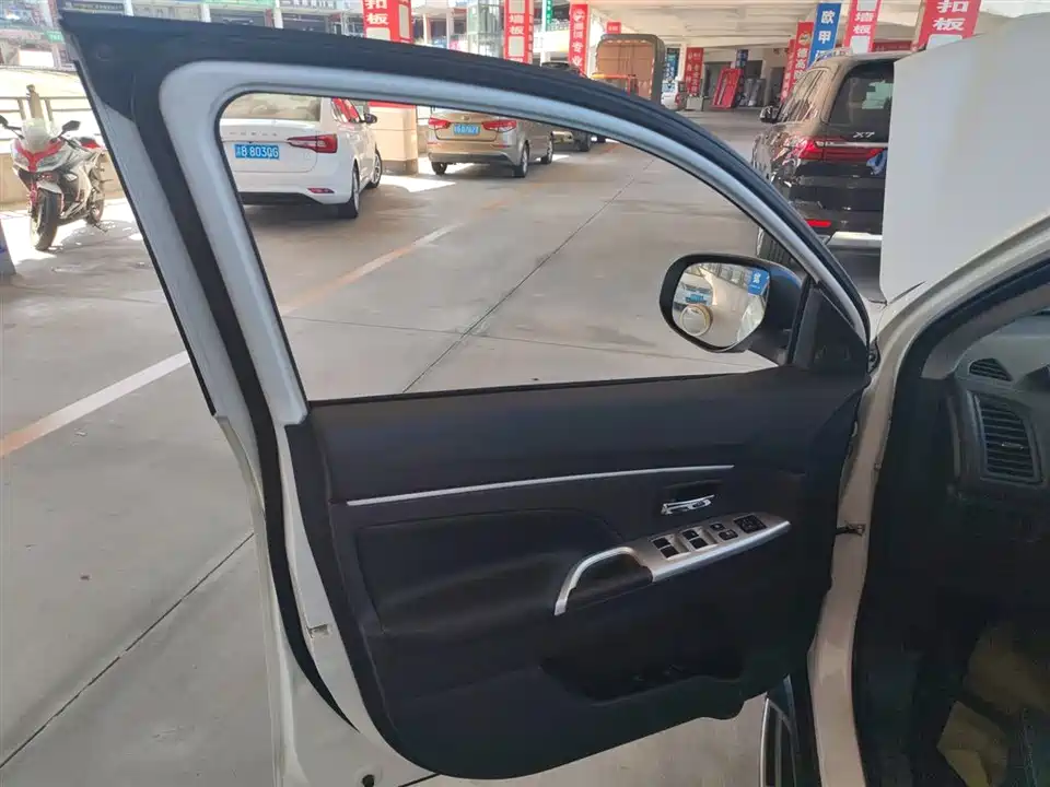 Mitsubishi Jinxuan ASX