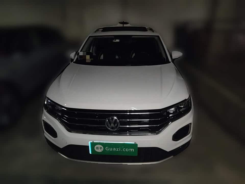 Volkswagen T-ROC exploring Songs