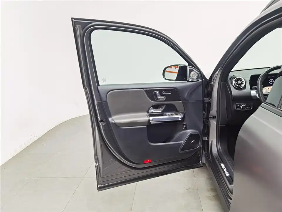 Mercedes-Benz GLB AMG