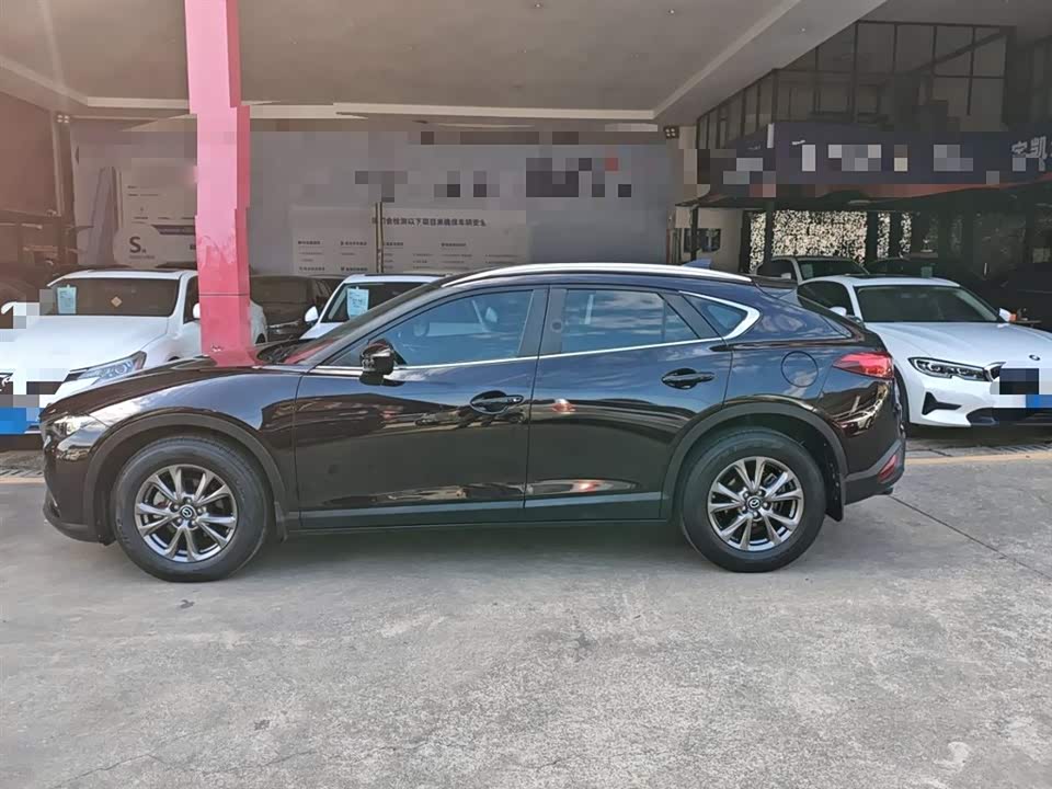 Mazda CX-4