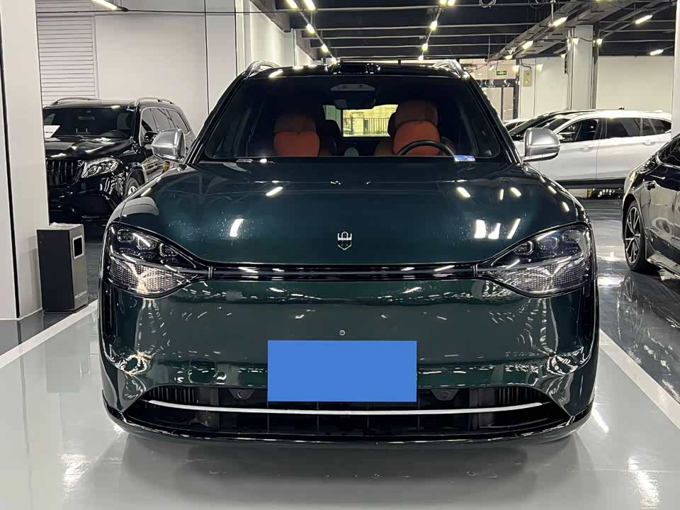 AITO Ask the world M9