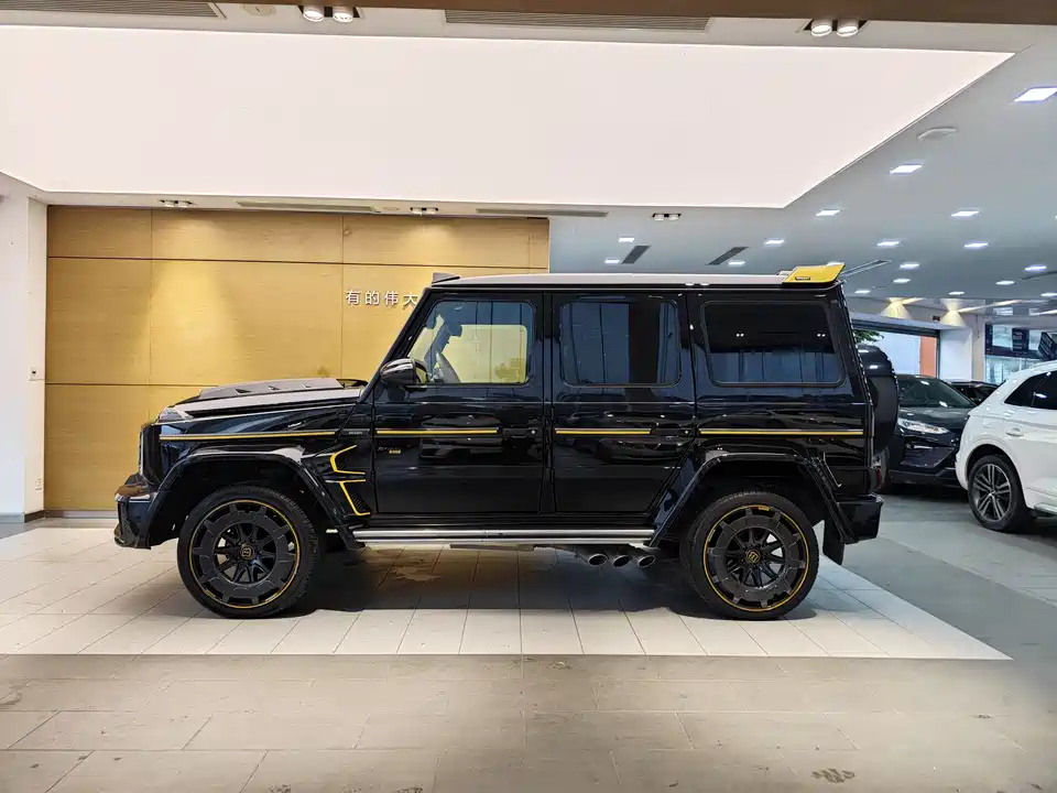 Mercedes-Benz G-class
