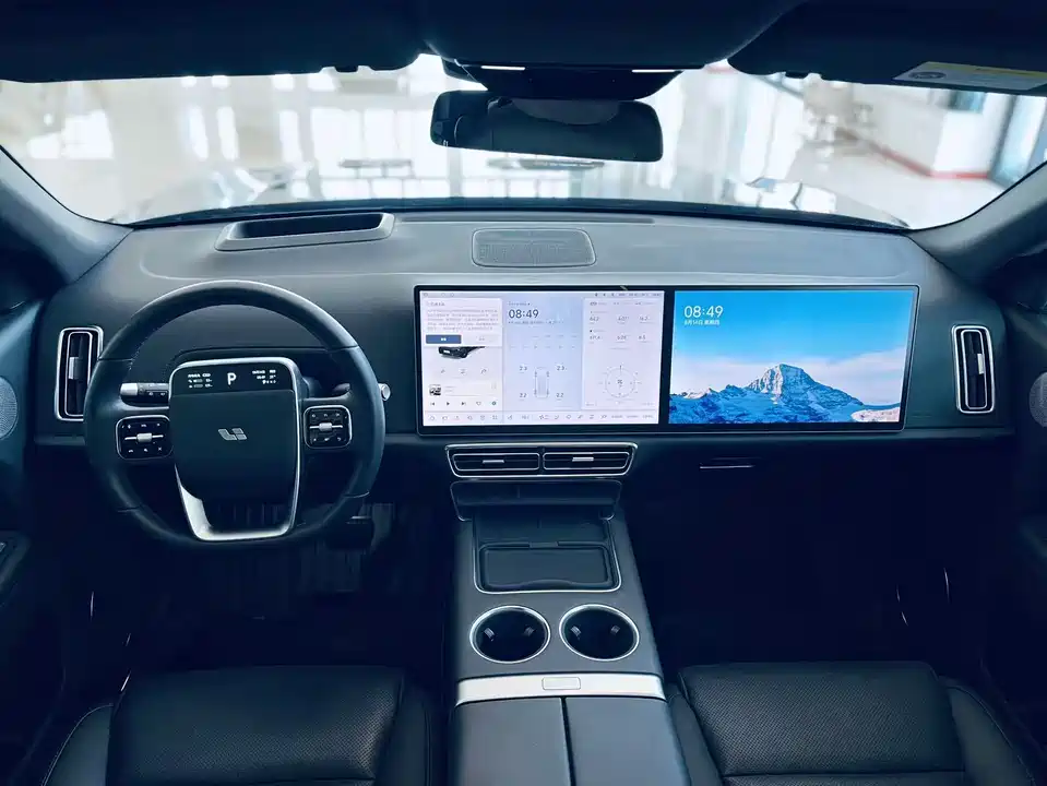 Li Auto Ideal L8