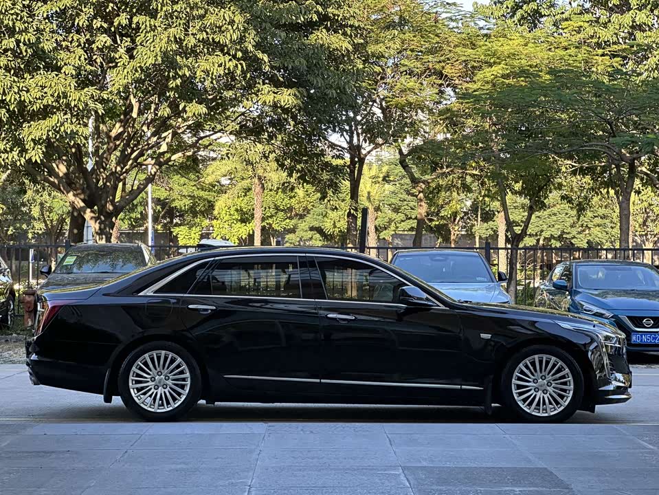 Cadillac CT6