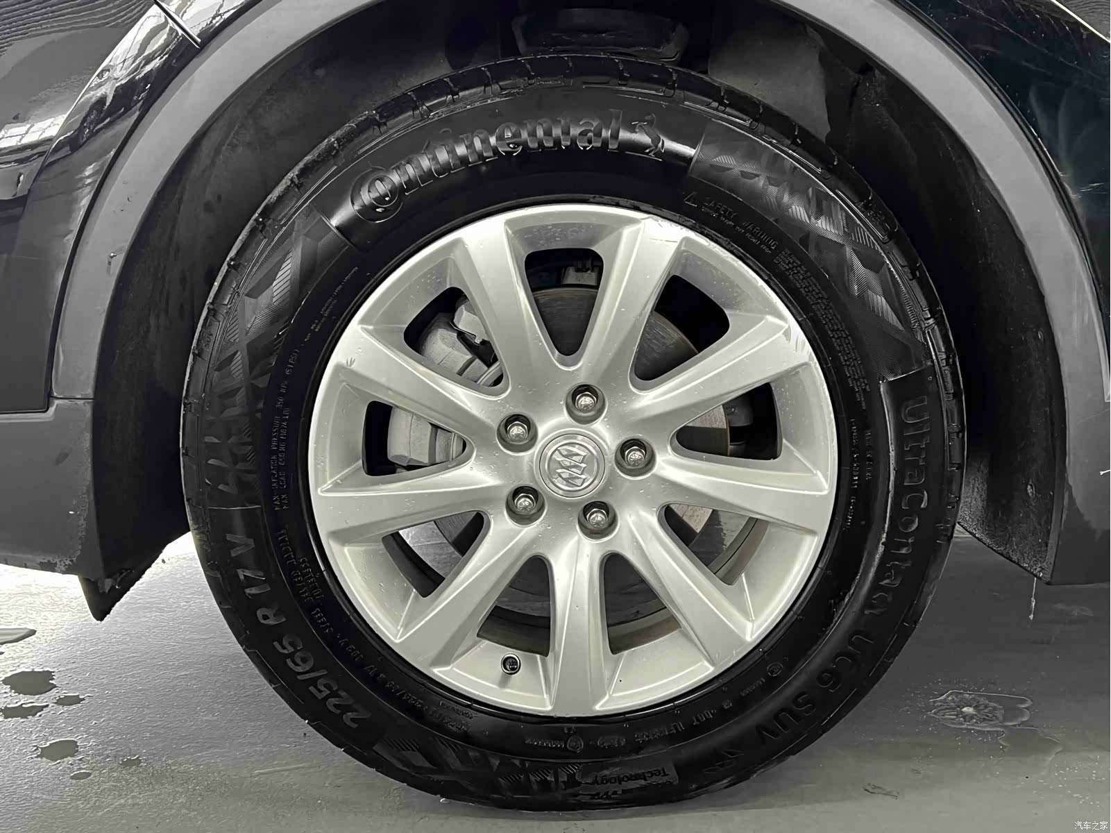 Buick Envision Plus, 2021 все фото