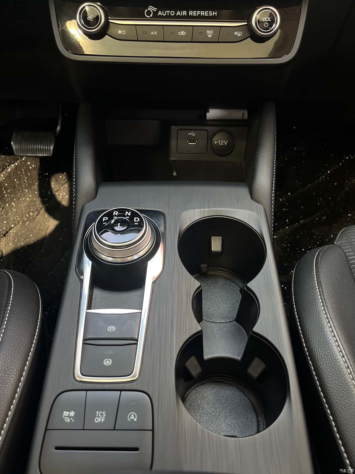 Ford Focus, 2022 17