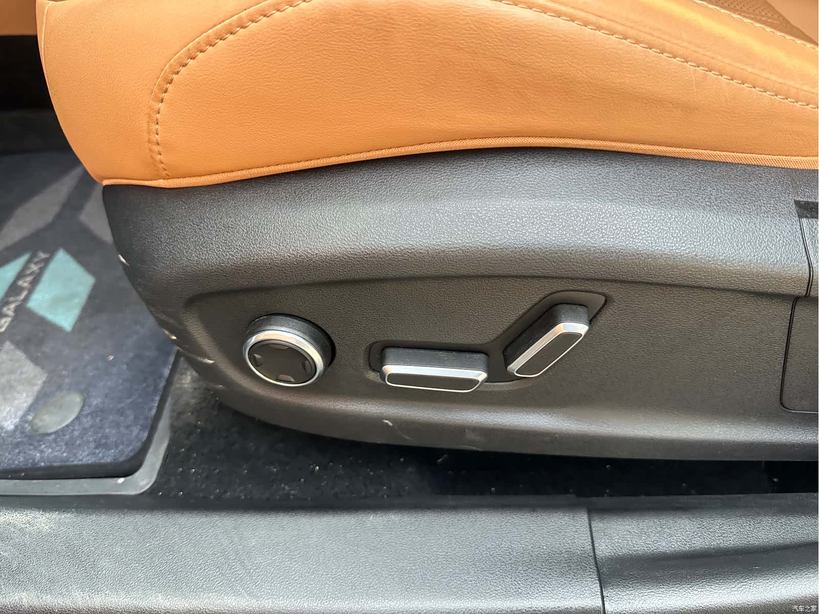 Geely Galaxy L7, 2025 7
