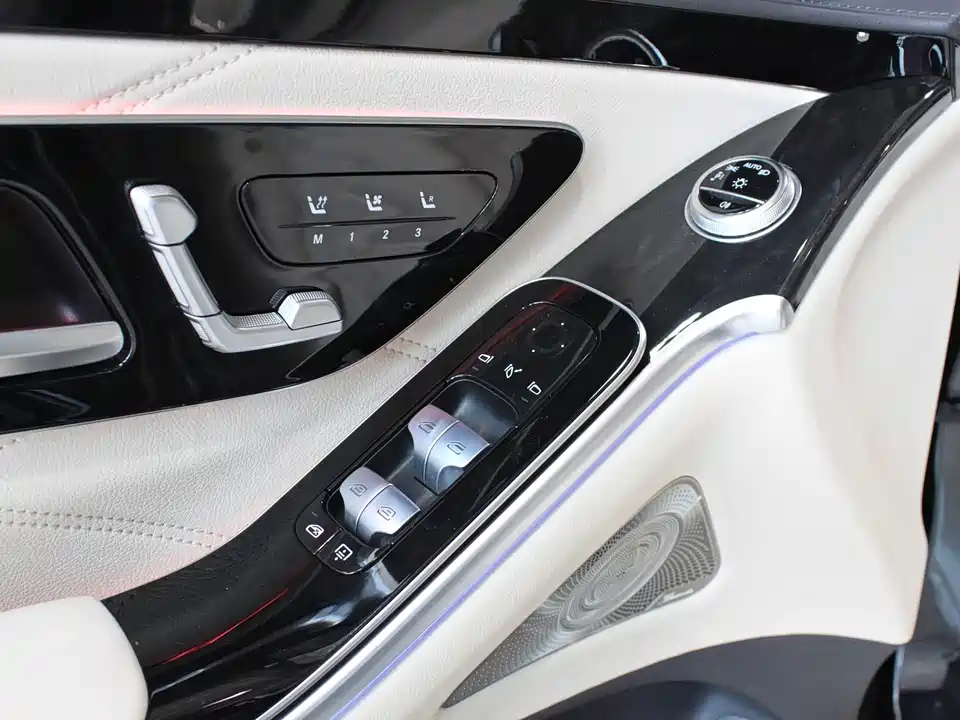 Mercedes-Benz Maybach S-class