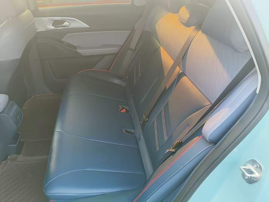 Geely Geometry E Firefly 2024, фото 17
