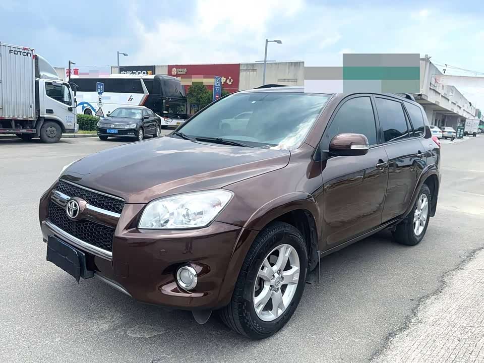 Toyota RAV4 Rongfang