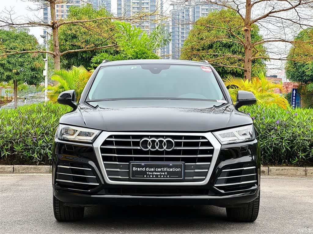 Audi Q5L, 2019 3