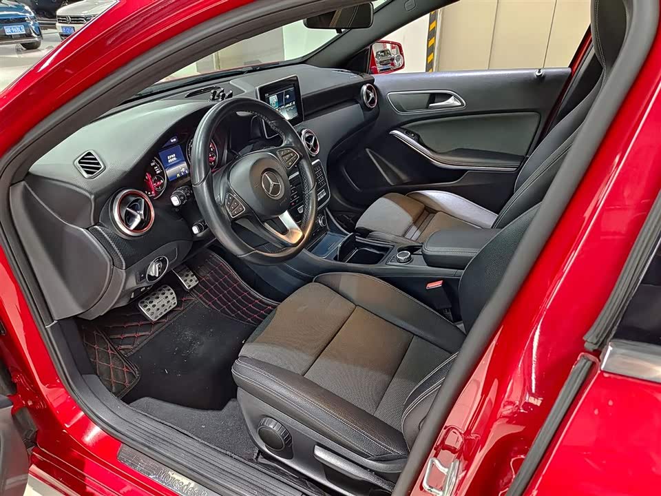 Mercedes-Benz Class A