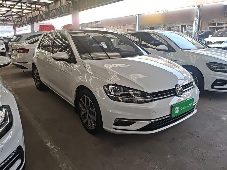 Volkswagen golf