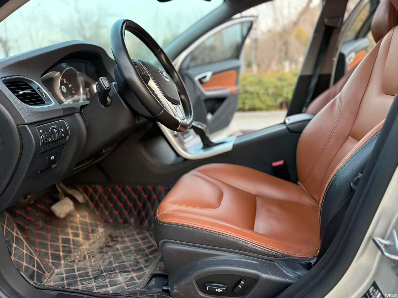 Volvo S60, 2017 4
